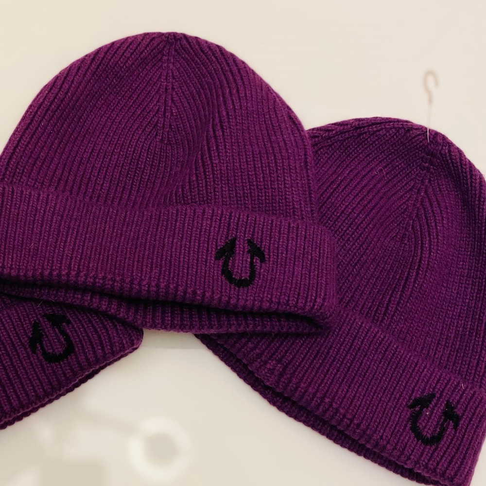 BNWT TRUE RELIGIOUS WOOL HAT PURPLE